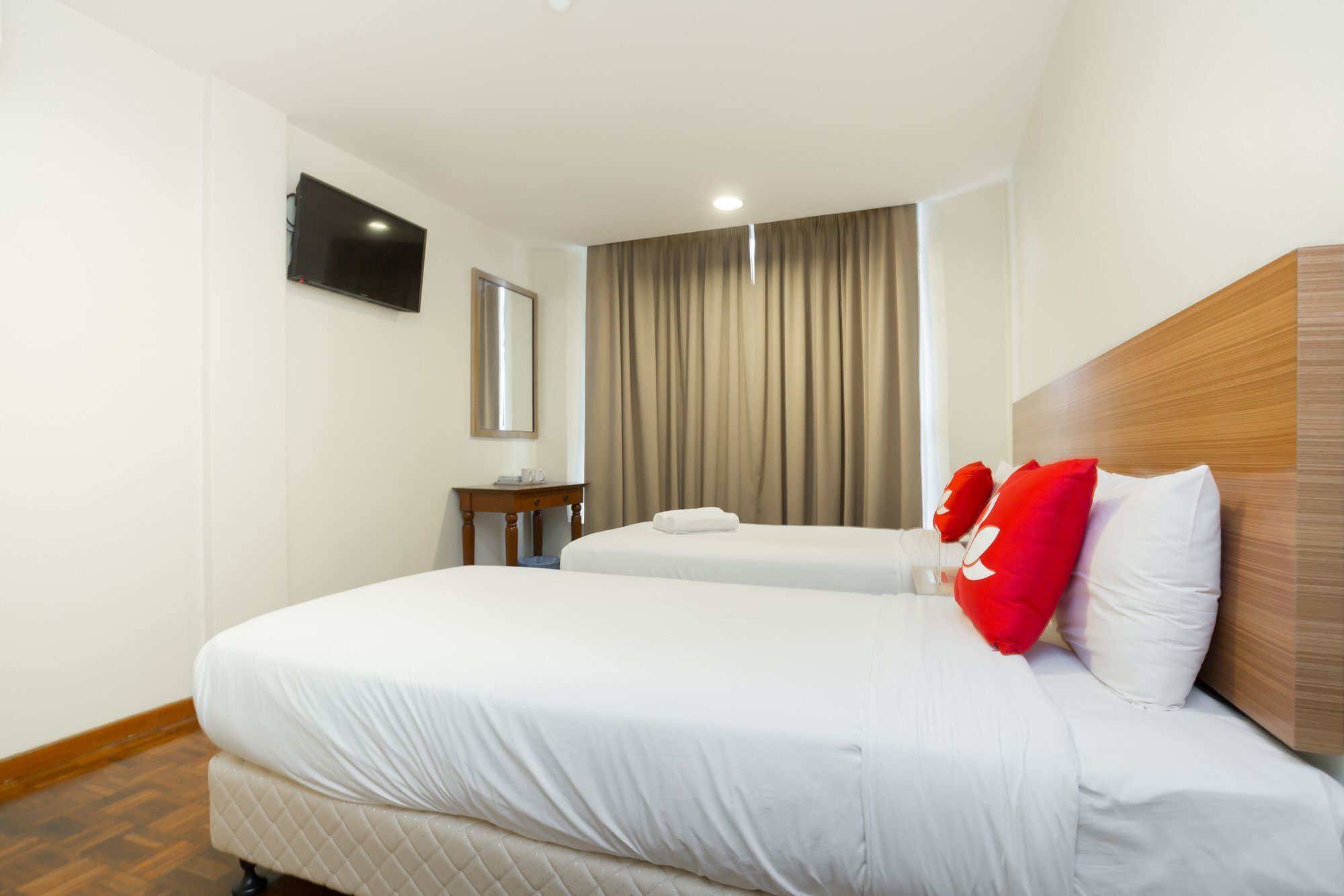 Zen Rooms Basic Sentul Куала-Лумпур Екстер'єр фото