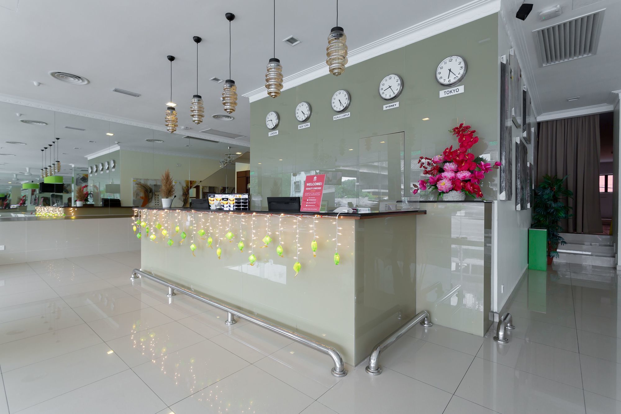 Zen Rooms Basic Sentul Куала-Лумпур Екстер'єр фото
