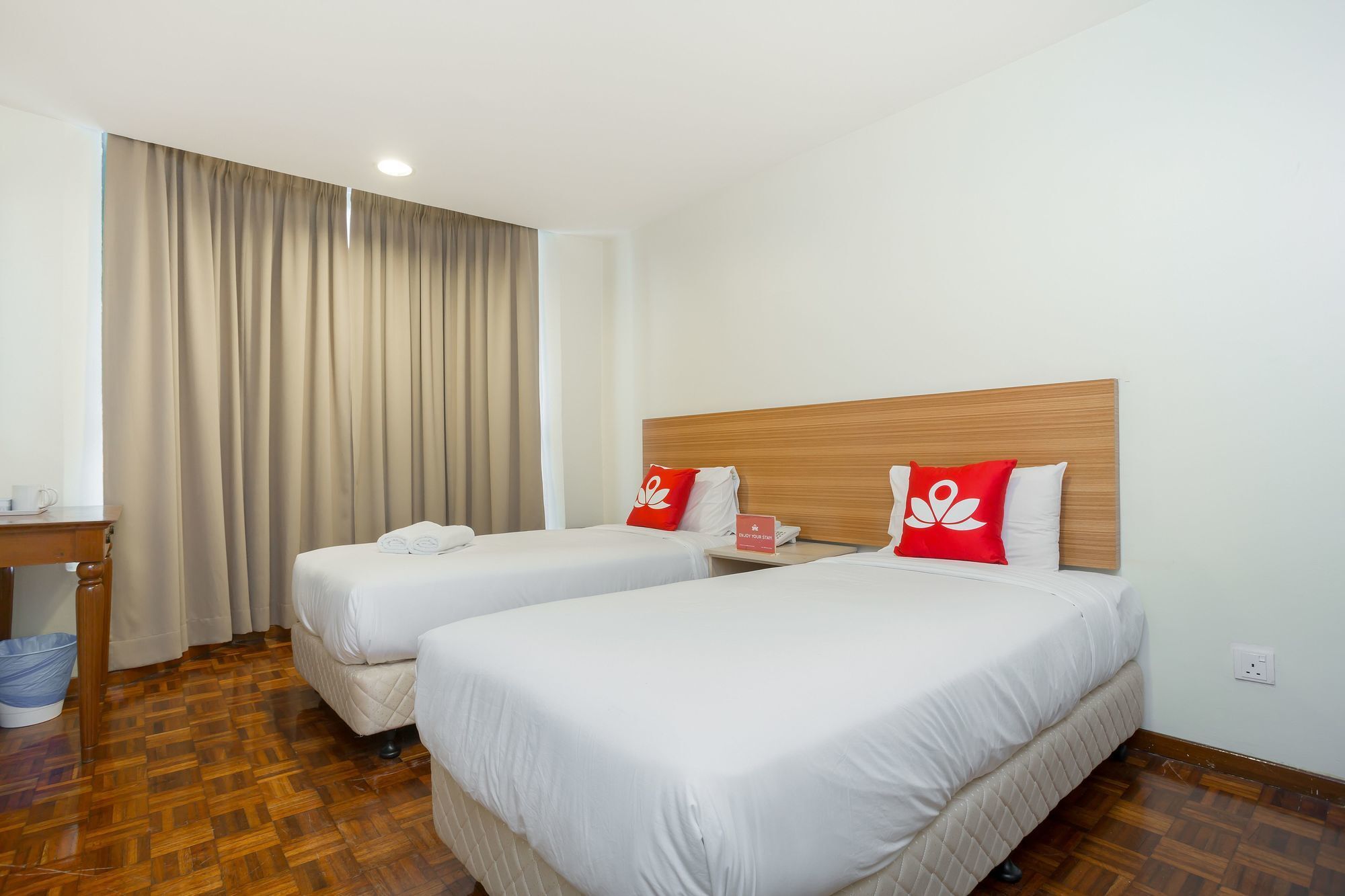 Zen Rooms Basic Sentul Куала-Лумпур Екстер'єр фото